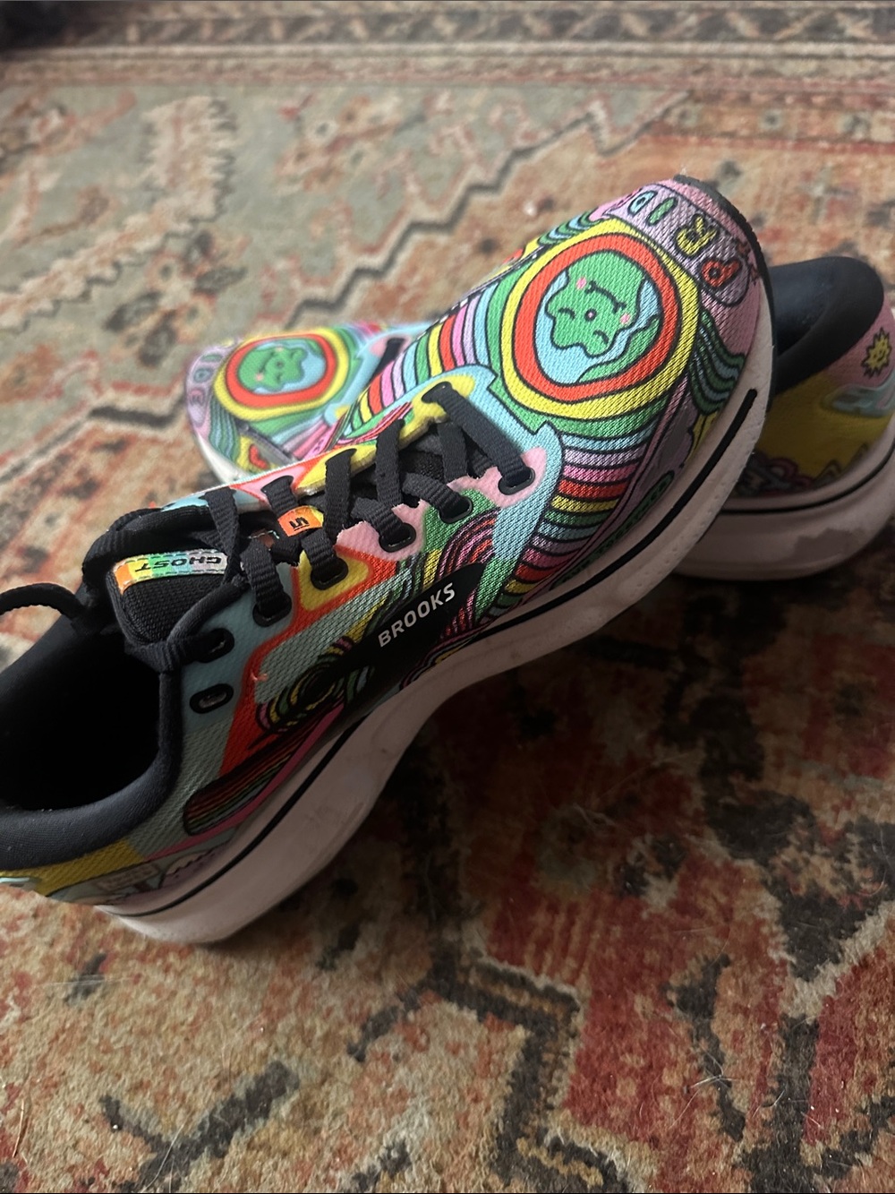 Brooks Rainbow Pride Running Shoes with Black Accents - Picture 2 of 3